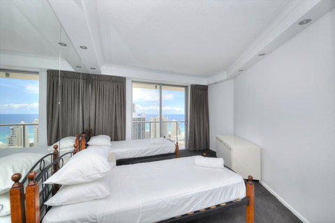 The Towers Of Chevron Renaissance - Holidays Gold Coast - Sunshine Coast Tourism 39