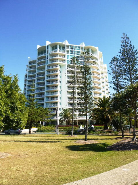 Crystal Bay On The Broadwater - Sunshine Coast Tourism 2