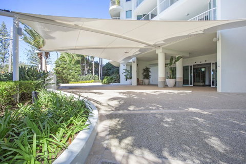 Crystal Bay On The Broadwater - Sunshine Coast Tourism 1
