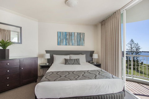 Crystal Bay On The Broadwater - Sunshine Coast Tourism 37