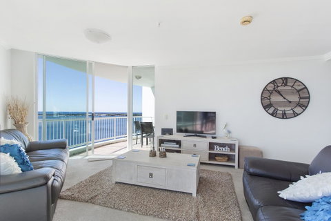 Crystal Bay On The Broadwater - Sunshine Coast Tourism 40