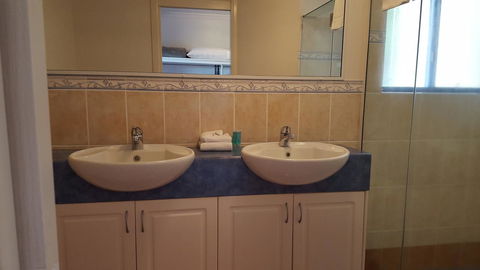 Sea Star Apartments - Sunshine Coast Tourism 29