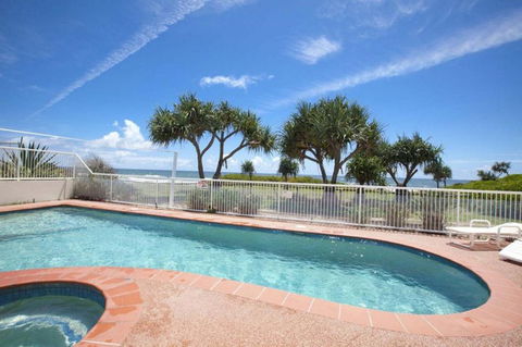 Regency On The Beach - Holiday Sunshine Coast 6