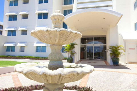 Regency On The Beach - Holiday Sunshine Coast 15
