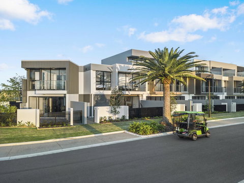The Residences At The Peninsula - Sunshine Coast Tourism 1