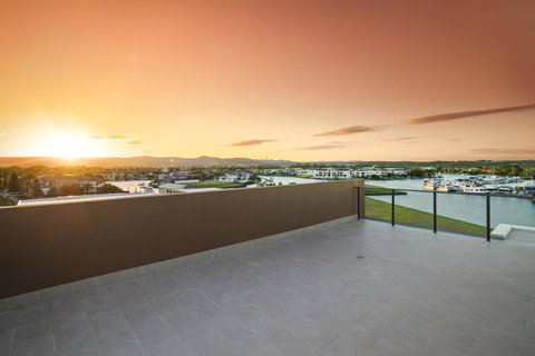 The Residences At The Peninsula - Sunshine Coast Tourism 2
