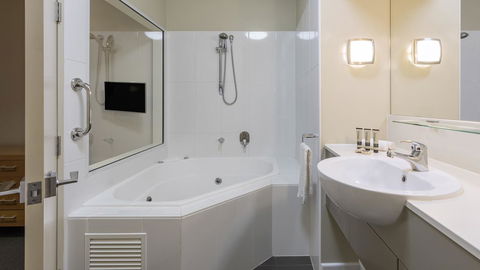 Oaks Hervey Bay Resort And Spa - Holiday Sunshine Coast 32
