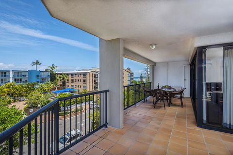 Belaire Place Motel Apartments - Sunshine Coast Tourism 1