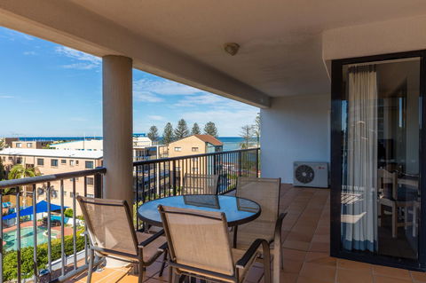 Belaire Place Motel Apartments - Sunshine Coast Tourism 19