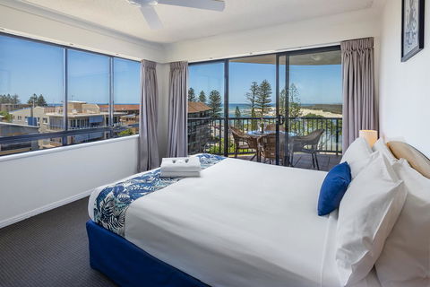 Belaire Place Motel Apartments - Sunshine Coast Tourism 2