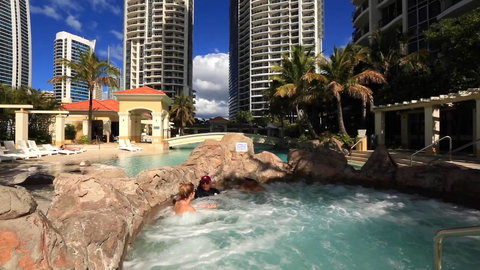 Towers Of Chevron - Private Apartment - Sunshine Coast Tourism 10