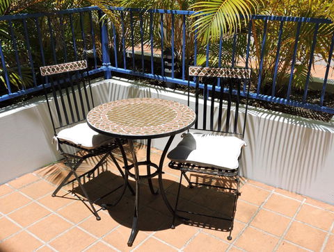 Surfers Beach Resort One - Sunshine Coast Tourism 36