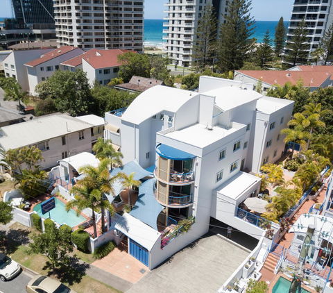 Surfers Beach Resort One - Sunshine Coast Tourism 34