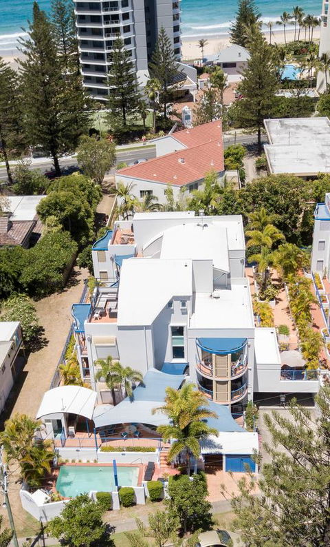 Surfers Beach Resort One - Sunshine Coast Tourism 33