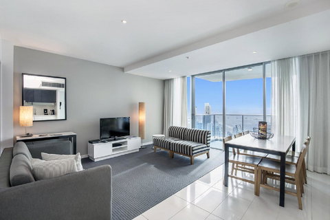 Gold Coast Private Apartments - H Residences, Surfers Paradise - Sunshine Coast Tourism 2