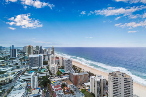 Gold Coast Private Apartments - H Residences, Surfers Paradise - Sunshine Coast Tourism 9