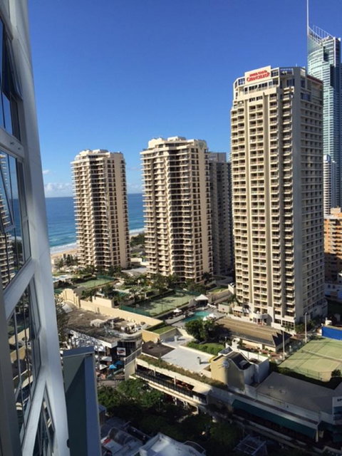 Gold Coast Private Apartments - H Residences, Surfers Paradise - Sunshine Coast Tourism 40