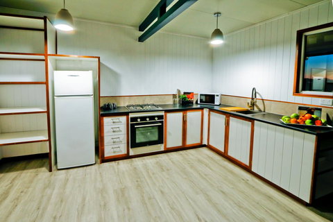 The Summit 1770 - Sunshine Coast Tourism 10