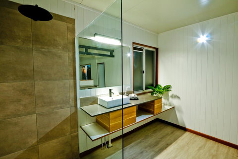 The Summit 1770 - Sunshine Coast Tourism 1