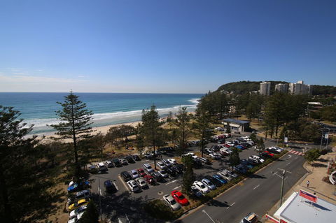 Oceania On Burleigh Beach - Holiday Sunshine Coast 43
