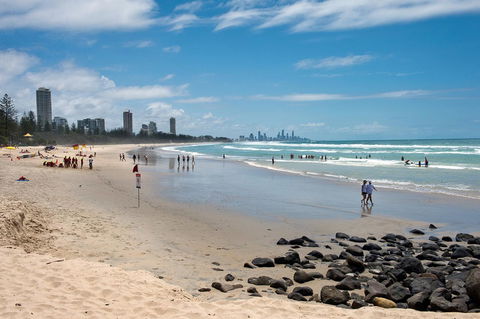 Oceania On Burleigh Beach - Holiday Sunshine Coast 41