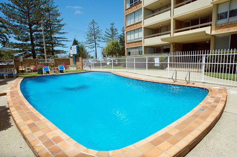 Oceania On Burleigh Beach - Holiday Sunshine Coast 18
