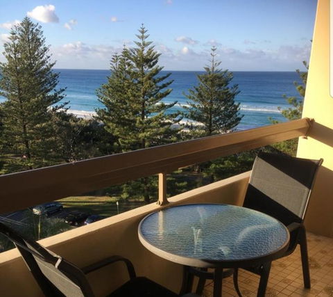 Oceania On Burleigh Beach - Holiday Sunshine Coast 4