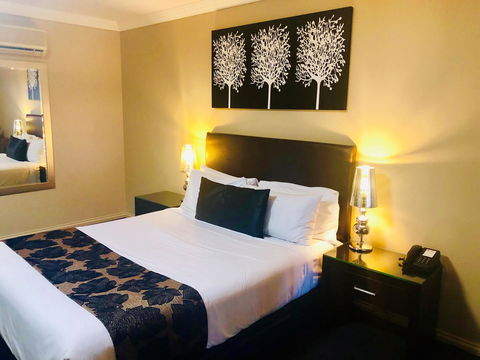 Ambassador On Ruthven - Holiday Sunshine Coast 41
