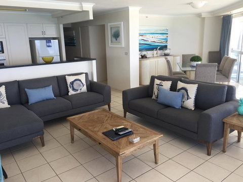 Ocean Plaza Resort - Holiday Sunshine Coast 21