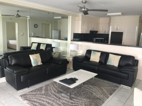 Ocean Plaza Resort - Holiday Sunshine Coast 36