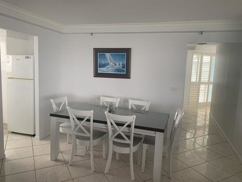 Ocean Plaza Resort - Holiday Sunshine Coast 10