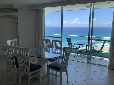 Ocean Plaza Resort - Holiday Sunshine Coast 8