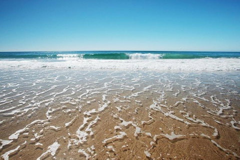 Surfers International Apartments - Sunshine Coast Tourism 34