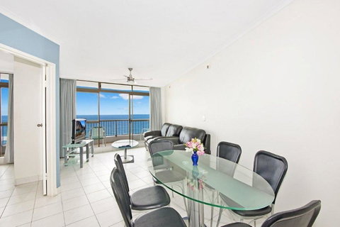 Surfers International Apartments - Sunshine Coast Tourism 16