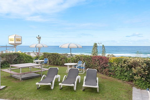 Surfers International Apartments - Sunshine Coast Tourism 3