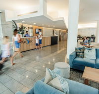 Pacific Hotel Brisbane - Holiday Sunshine Coast