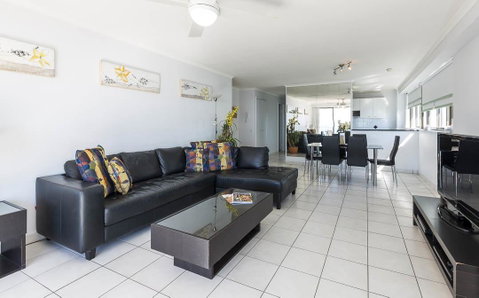 South Pacific Plaza - Official - Sunshine Coast Tourism 18