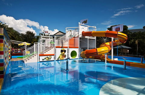 Turtle Beach Resort - Holiday Sunshine Coast 1