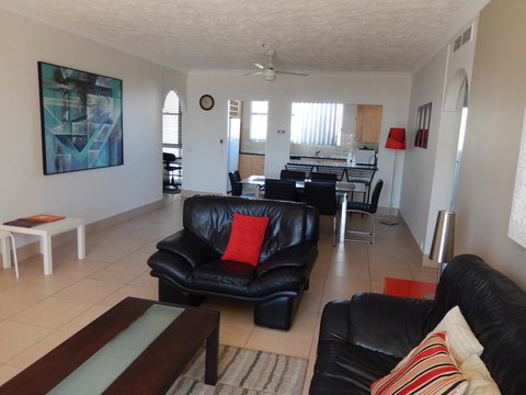 Golden Gate Resort - Sunshine Coast Tourism 35