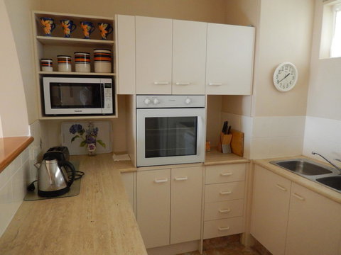 Golden Gate Resort - Sunshine Coast Tourism 10