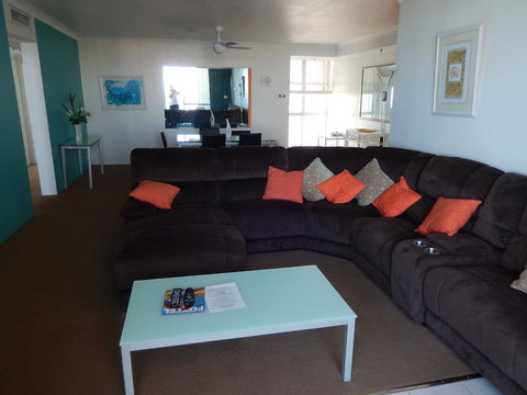 Golden Gate Resort - Sunshine Coast Tourism 14