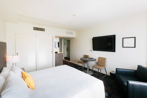 Voco Gold Coast, An IHG Hotel - Holiday Sunshine Coast 8