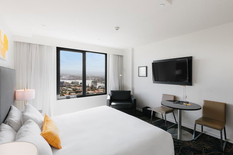 Voco Gold Coast, An IHG Hotel - Holiday Sunshine Coast 6