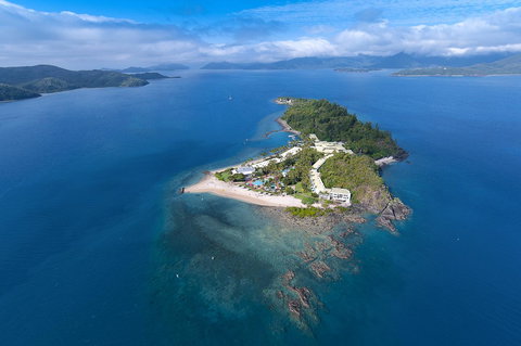 Daydream Island Resort - Holiday Sunshine Coast 0