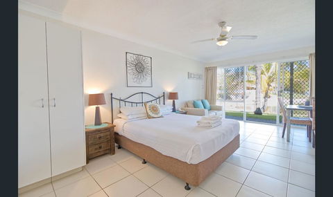 Bay Of Palms - Holiday Sunshine Coast 6