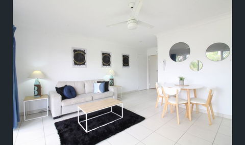 Bay Of Palms - Holiday Sunshine Coast 21