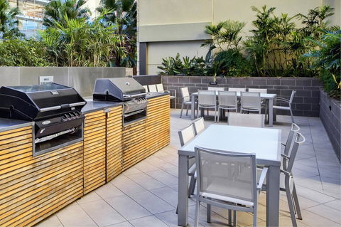 Mantra On The Quay - Sunshine Coast Tourism 34