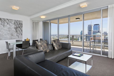 Mantra On The Quay - Sunshine Coast Tourism 3