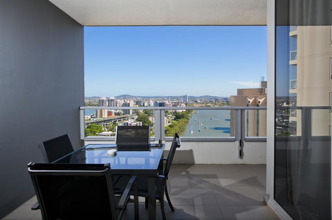 Mantra On The Quay - Sunshine Coast Tourism 28