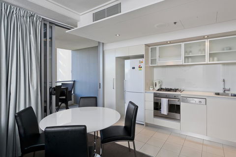 Mantra On The Quay - Sunshine Coast Tourism 8